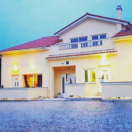 Apartmani 